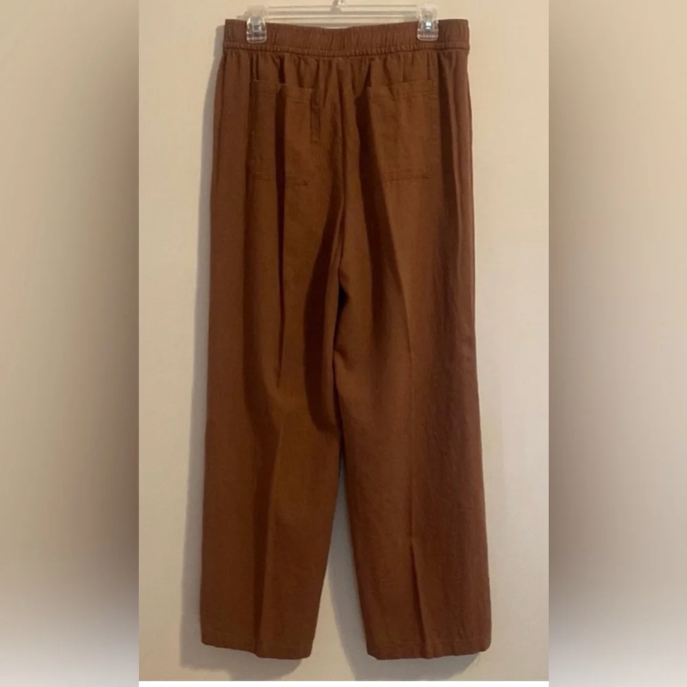 Old Navy Beautiful Flowy Pants Size M Tall - Picture 2 of 3